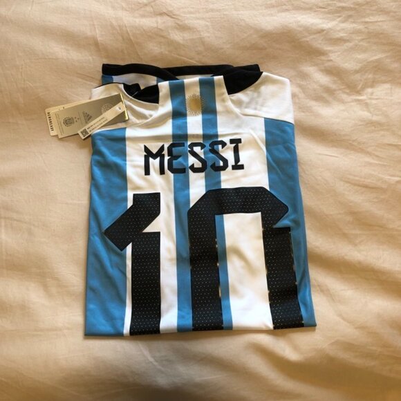 Adidas Argentina Messi Home Jersey 3 Stars 2022 - Picture 9 of 9